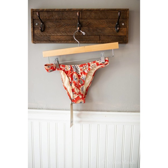 Bec & Bridge Aluna Bikini Bottoms In Ruby Print Swim 2 NEW - Picture 3 of 5